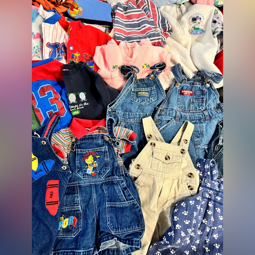 LARGE VINTAGE KIDS BUNDLE - few items have been sold
